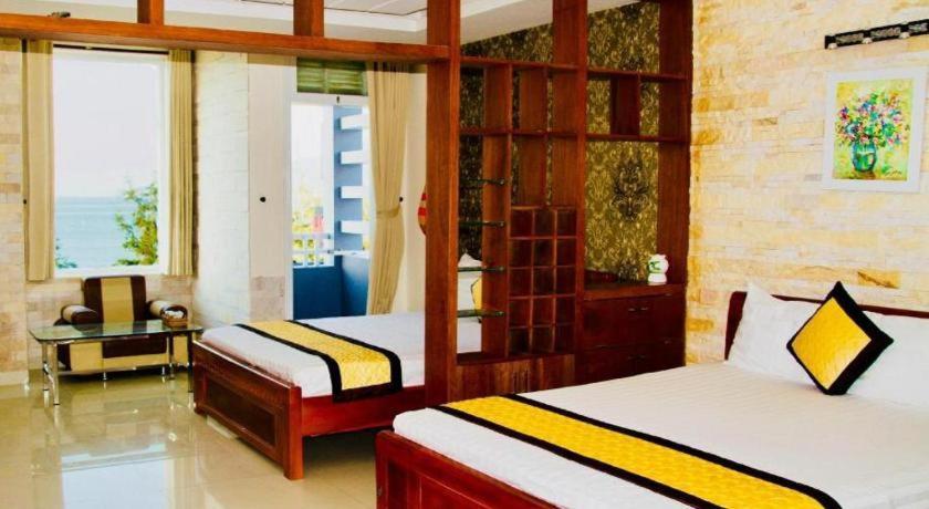 Whale Ocean View Hotel Дананг Екстер'єр фото